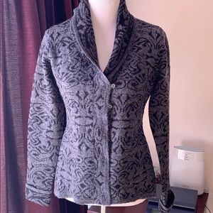 Royal Robbins sweater